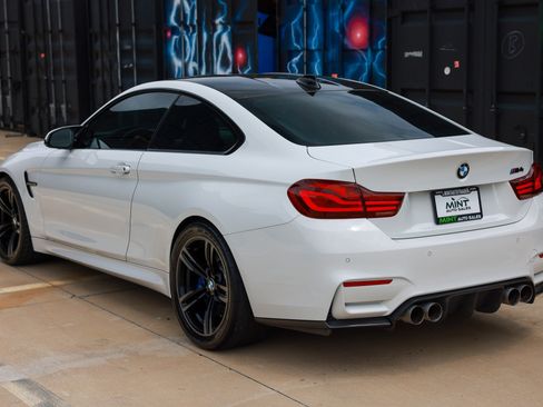 Used 2020 BMW M4 Coupe RWD image 8