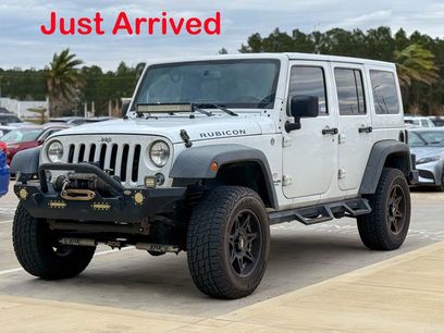 Used 2015 Jeep Wrangler Unlimited Rubicon w/ Connectivity Group