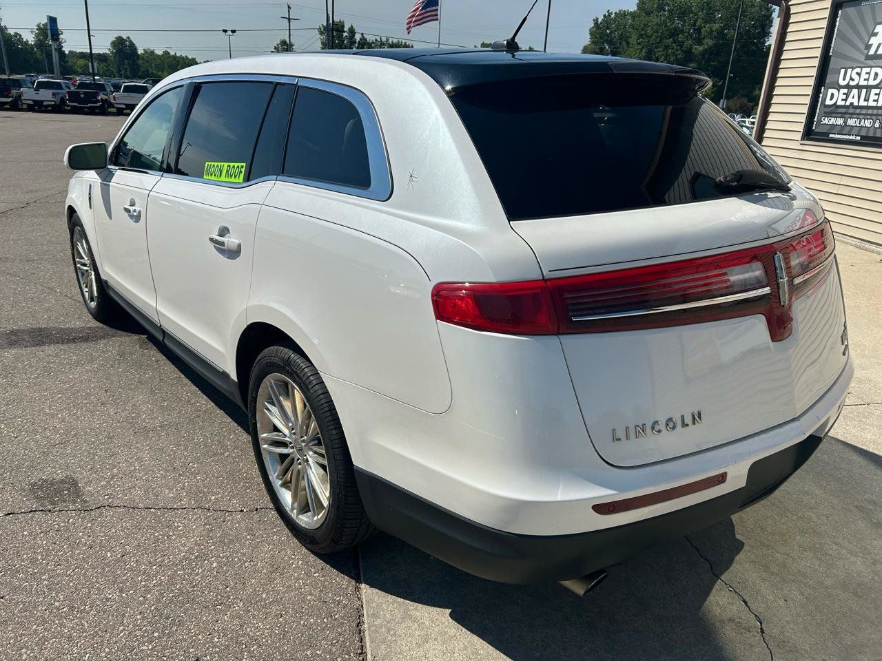 Used 2014 Lincoln MKT AWD w/ Equipment Group 201A image 7
