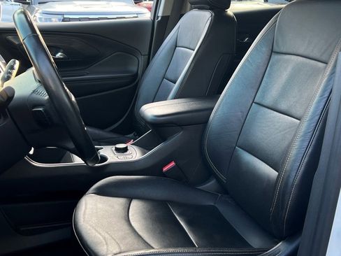 Used 2020 GMC Terrain SLT image 13