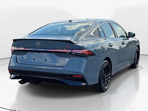 New 2026 Nissan Sentra SR w/ SR Premium Package FWD image 4