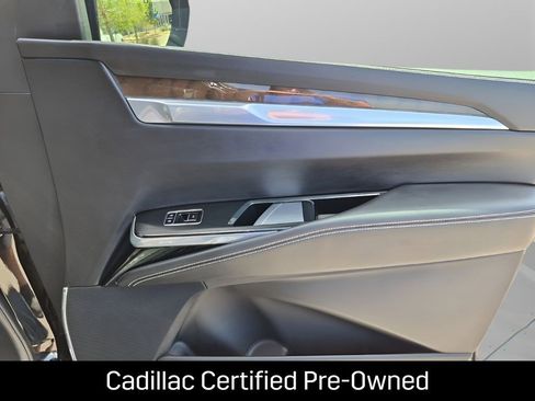 Certified 2026 Cadillac Escalade ESV Platinum Sport w/ LPO, ONYX Package AWD/4WD image 16