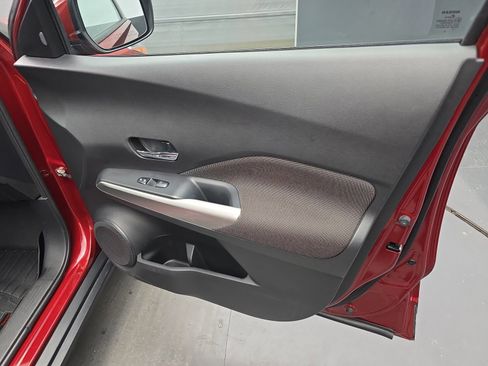 Used 2020 Nissan Kicks SV image 40