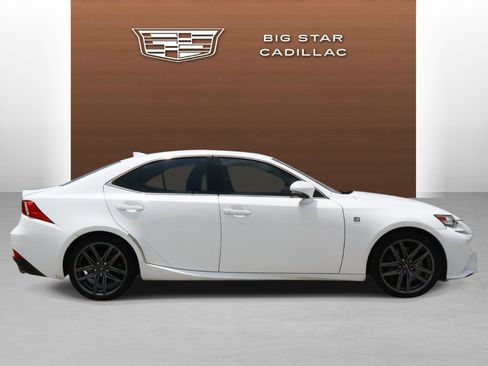 Used 2016 Lexus IS 200t w/ F Sport Package RWD image 6