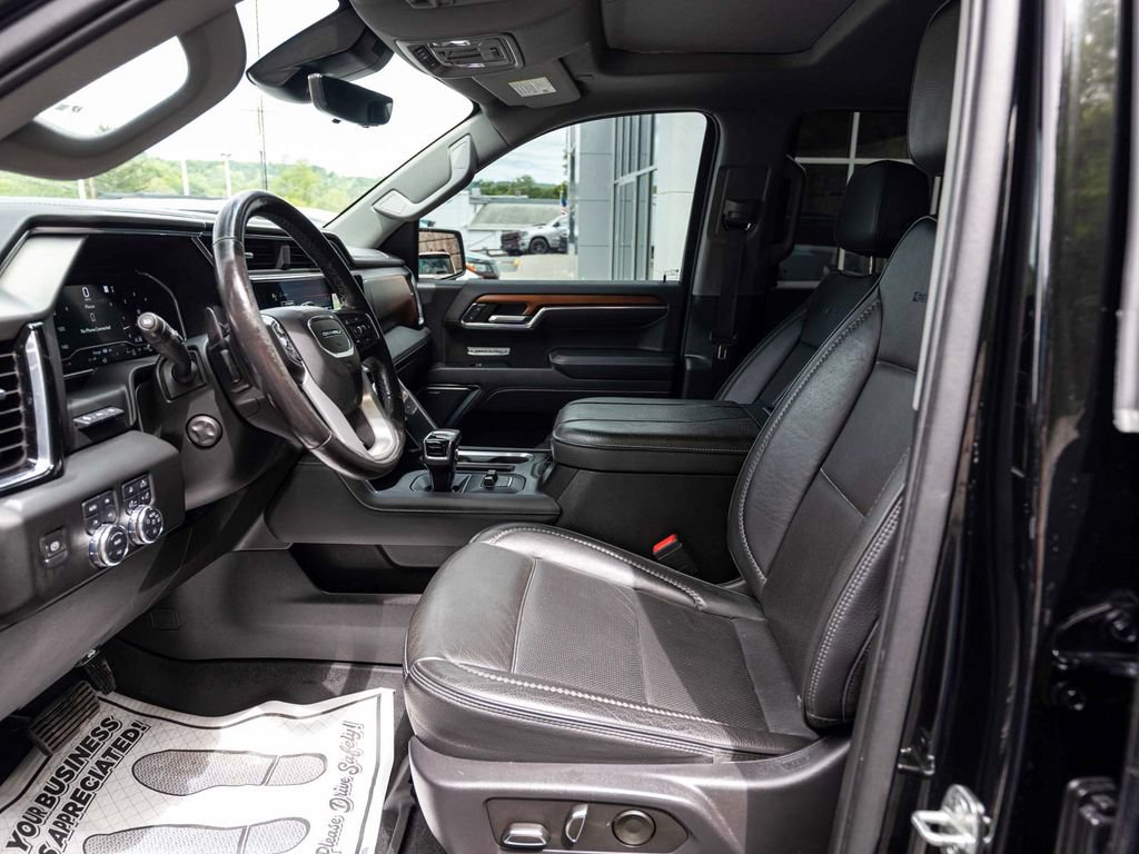 Used 2023 GMC Sierra 1500 Denali AWD/4WD image 29