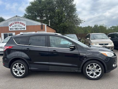 Used 2014 Ford Escape Titanium FWD image 4