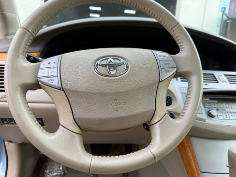 Used 2005 Toyota Avalon XLS FWD image 28