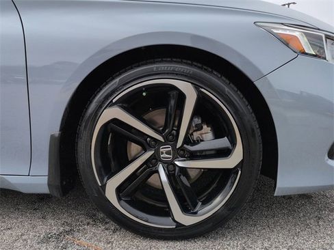 Used 2021 Honda Accord Sport image 10