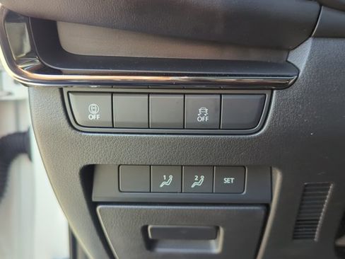 Used 2023 MAZDA MAZDA3 s image 11