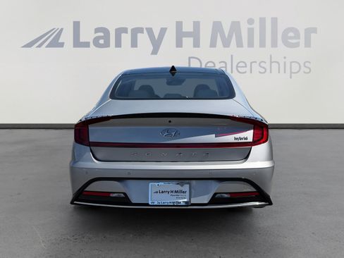 Certified 2023 Hyundai Sonata Limited FWD image 4