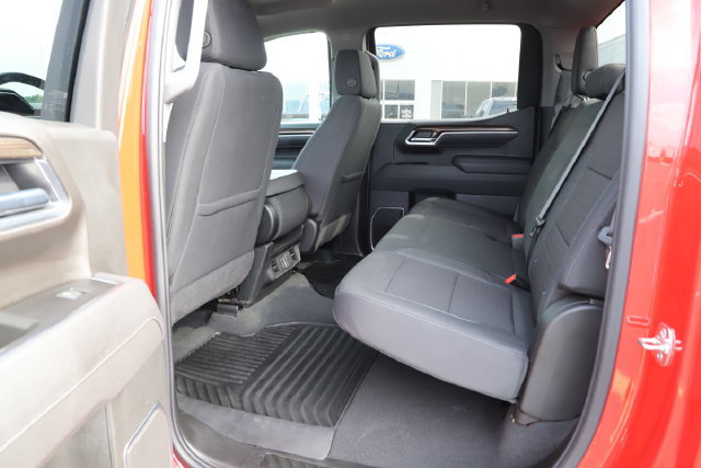 Used 2026 Chevrolet Silverado 1500 LT AWD/4WD image 19