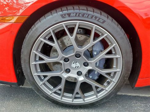 Certified 2025 Porsche 911 Carrera image 21