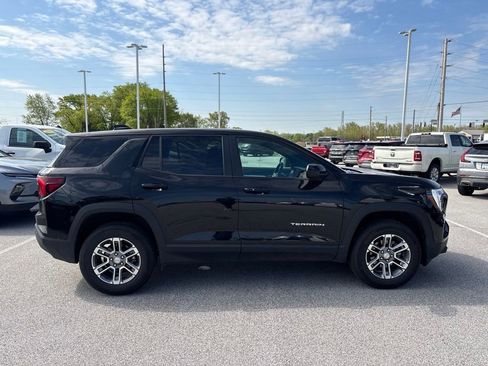 Used 2026 GMC Terrain Elevation FWD image 4
