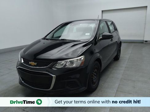 Used 2020 Chevrolet Sonic LT FWD image 1