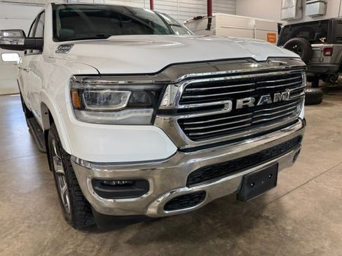 Used 2022 RAM 1500 Laramie AWD/4WD image 2
