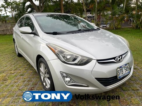 Used 2016 Hyundai Elantra SE w/ Option Group 02 FWD image 1