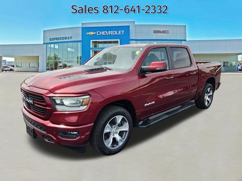 Used 2023 RAM 1500 Laramie AWD/4WD image 3