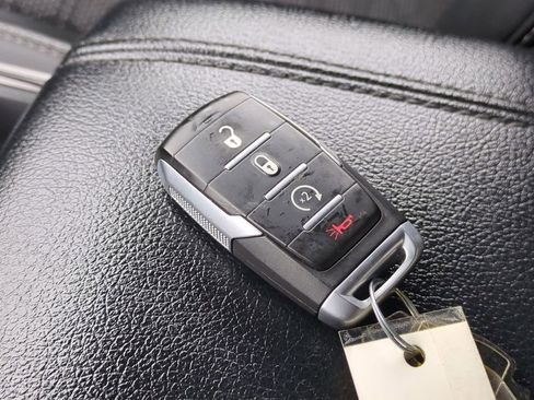 Used 2021 RAM 1500 Big Horn w/ Built-to-serve Edition image 41