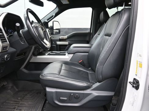 Certified 2022 Ford F250 Lariat w/ Lariat Ultimate Package image 21