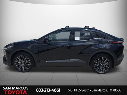 New 2026 Toyota C-HR AWD/4WD image 8