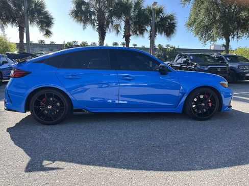 Used 2023 Honda Civic Type R image 7