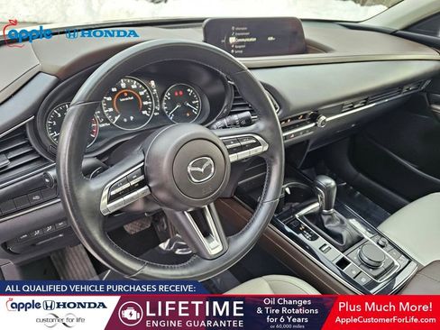 Used 2022 MAZDA CX-30 AWD 2.5 S w/ Premium Package image 11