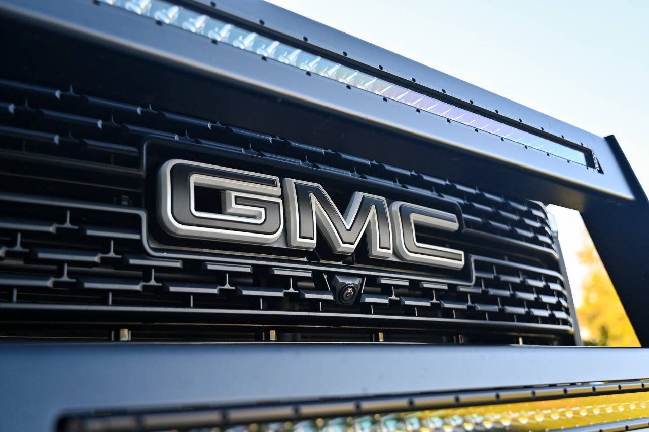 Used 2021 GMC Sierra 3500 Denali w/ Denali Ultimate Package AWD/4WD image 89