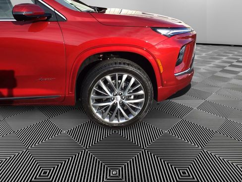 New 2026 Buick Enclave Avenir w/ Super Cruise Package image 9