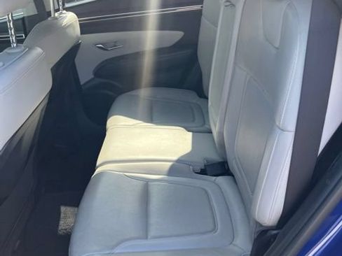 Used 2023 Hyundai Tucson Limited FWD image 12