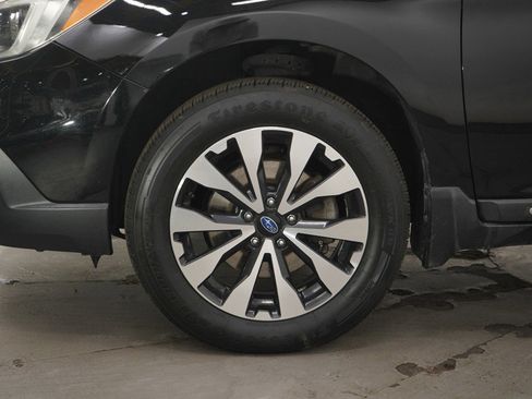 Used 2017 Subaru Outback 2.5i Limited image 28