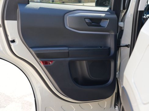 Used 2025 Ford Bronco Sport Outer Banks AWD/4WD image 21