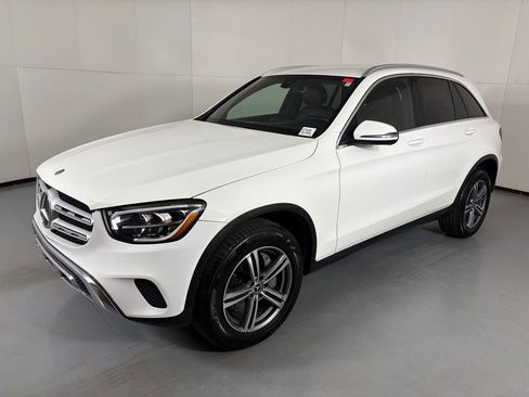 Used 2020 Mercedes-Benz GLC 300 image 4