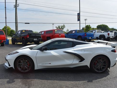 Used 2023 Chevrolet Corvette Stingray Preferred Conv w/ Z51 Performance Package RWD image 6