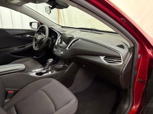 Used 2023 Chevrolet Malibu LT FWD image 20