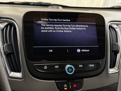 Used 2021 Chevrolet Malibu LT FWD image 36