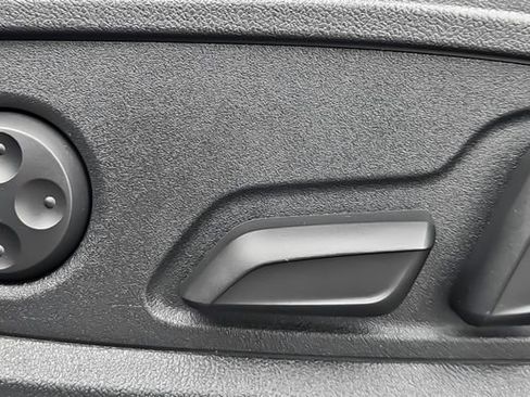 Used 2021 Audi SQ5 Premium Plus w/ Premium Plus Package image 29