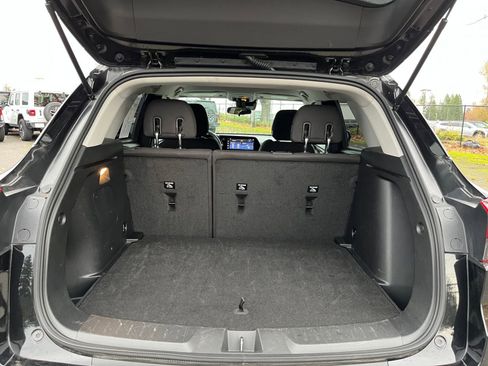 Used 2025 Chevrolet TrailBlazer LT image 29