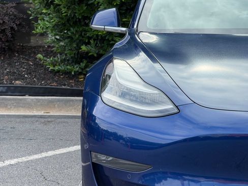 Used 2019 Tesla Model 3 Long Range AWD/4WD image 4