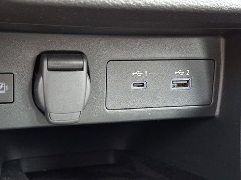 Certified 2023 Nissan Versa SR w/ Trunk Package FWD image 24