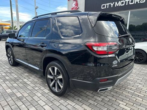 Used 2023 Honda Pilot Elite image 5
