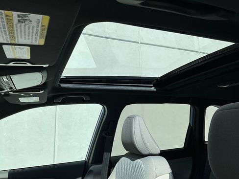 New 2026 Subaru Forester Premium AWD/4WD image 21