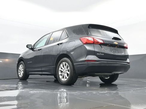 Used 2021 Chevrolet Equinox LS w/ LS Convenience Package FWD image 23