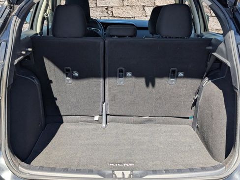 Used 2021 Nissan Kicks S image 12