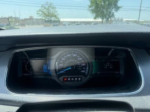 Used 2018 Ford Taurus SHO w/ Driver Assist Package AWD/4WD image 17