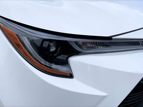Used 2024 Toyota Corolla LE FWD image 27