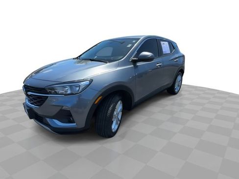 Used 2021 Buick Encore GX Preferred w/ Cold Weather Comfort Package FWD image 4