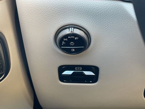 New 2026 Mercedes-Benz GLC 300 4MATIC image 23