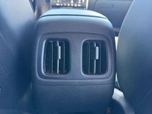 Used 2023 Hyundai Tucson Limited image 32