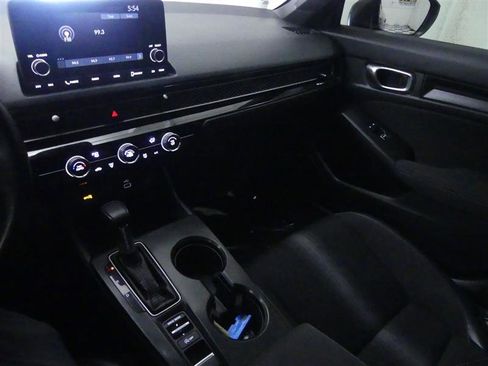Used 2023 Honda Civic Sport image 11