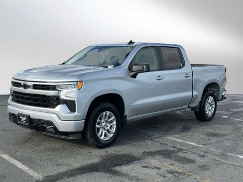 Used 2022 Chevrolet Silverado 1500 RST image 3
